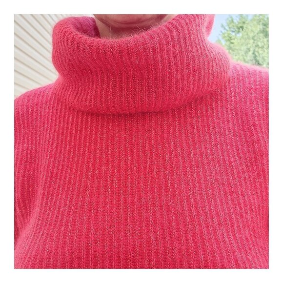 YVES SAINT LAURENT Vintage Red Metallic Rib Knit Turtleneck Sweater - Picture 6 of 10